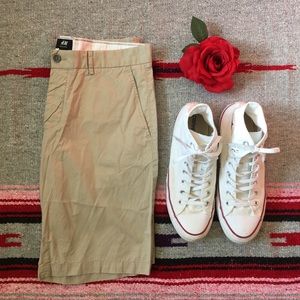 H & M | TAN SHORTS